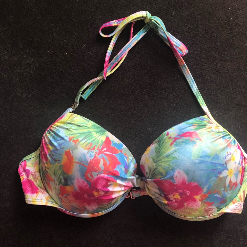 Floral Victoria Secret Bombshell swim top
